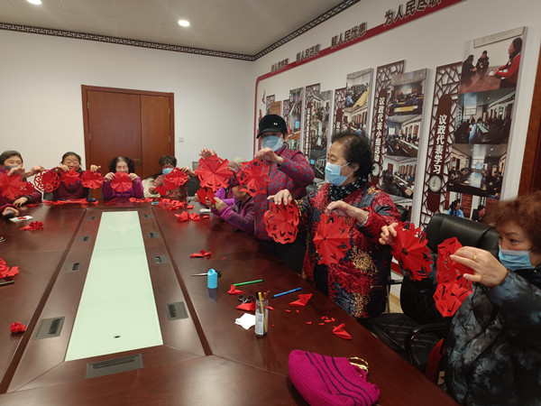 徐州鼓樓環城街道:多彩活動迎元旦，志愿服務暖民心